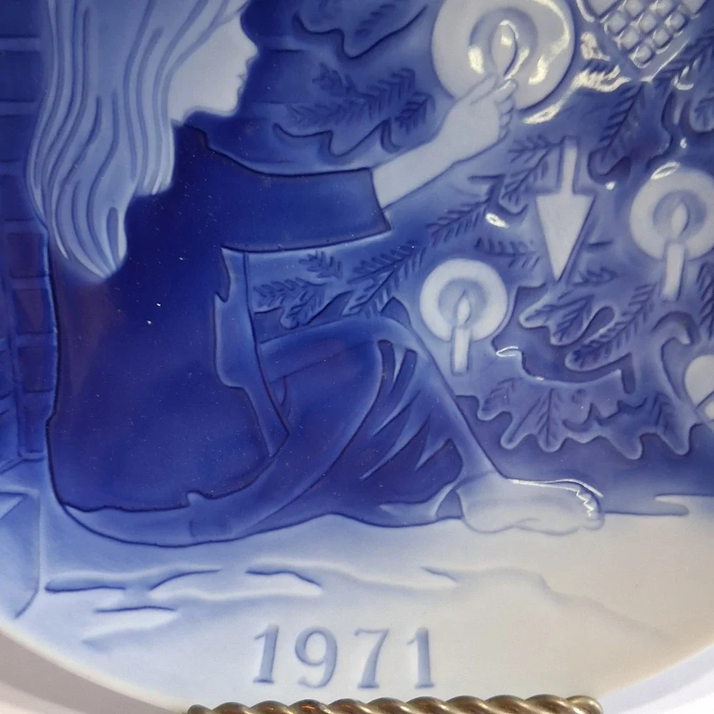 1971 Desiree Christmas Plate The Little Match Girl Denmark 7.5
